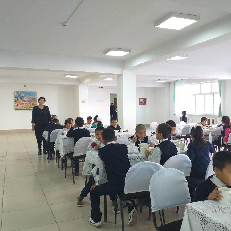 №110 мектеп-лицейде оқушылардың  бір мезгіл тегін ыстық тамақпен қамтылуы