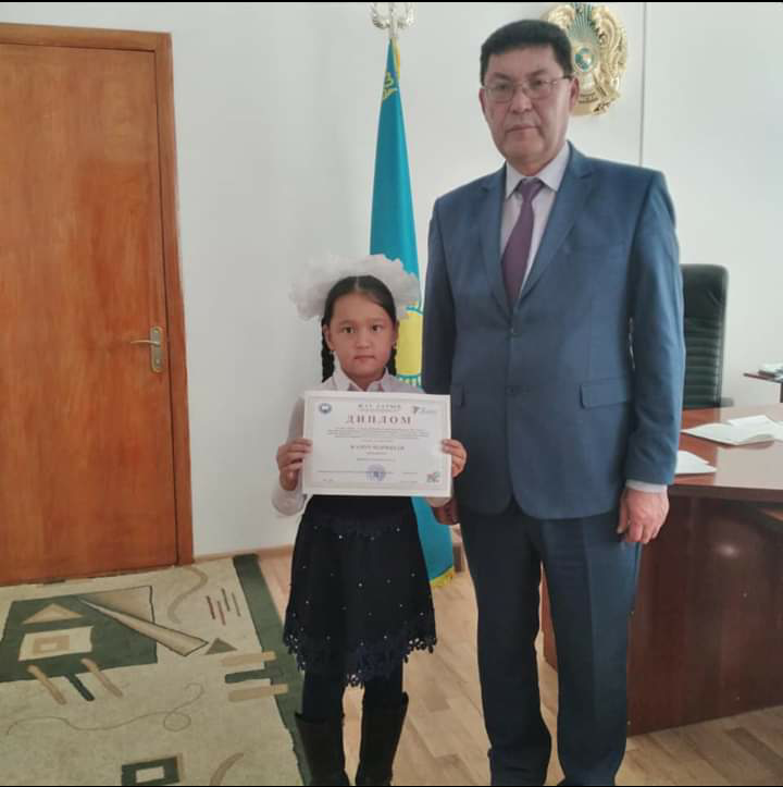 "Еркін орындық"  ғылыми жобалар байқауы